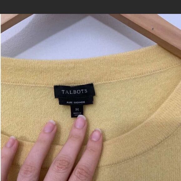 TALBOTS EUC Yellow Cashmere Sweater M - Picture 3 of 5